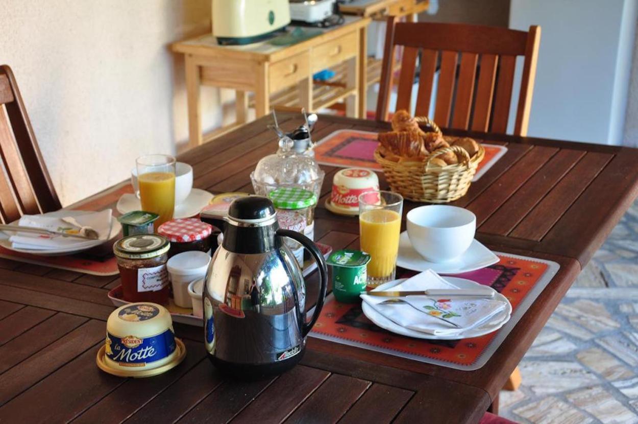 La Petite Tuilerie Hotel Villefranche-sur-Cher Eksteriør billede